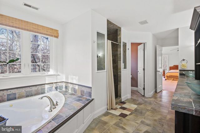 518 CALVIN LN, Rockville, MD 20851