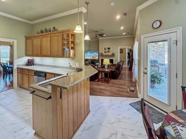 86 Whitmar Dr, Hammond, LA 70401