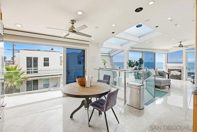 3786 Strandway 1, San Diego, CA 92109