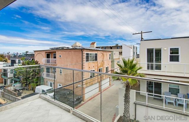 3786 Strandway 1, San Diego, CA 92109