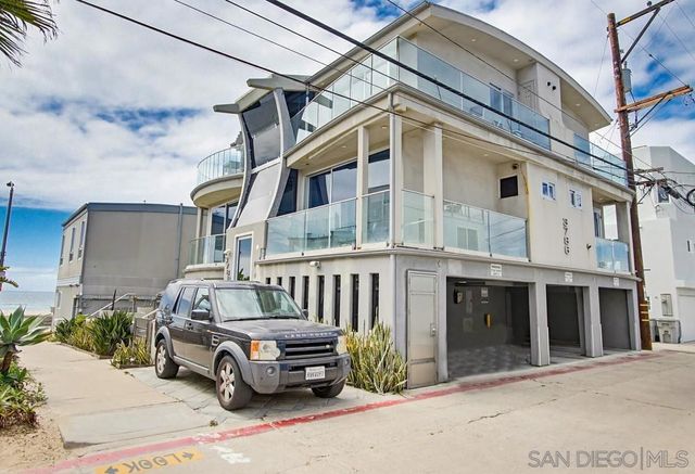 3786 Strandway 1, San Diego, CA 92109