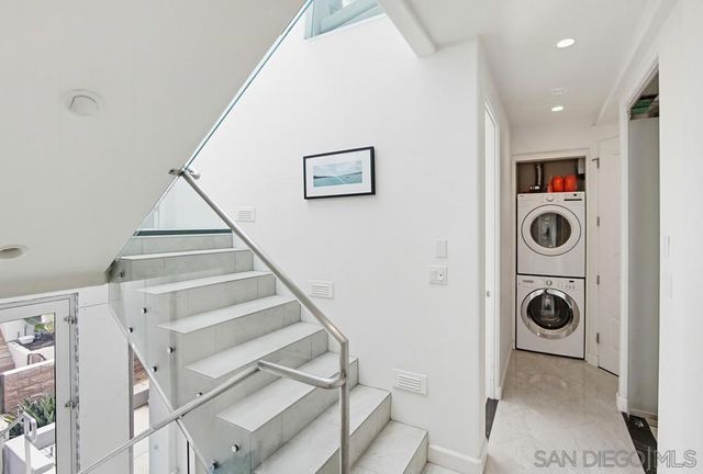 3786 Strandway 1, San Diego, CA 92109