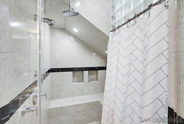 3786 Strandway 1, San Diego, CA 92109