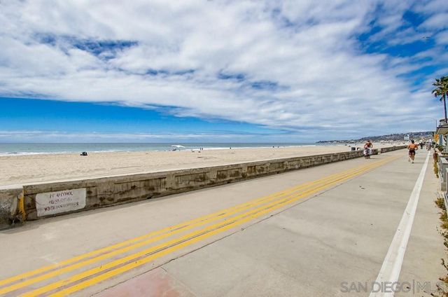 3786 Strandway 1, San Diego, CA 92109