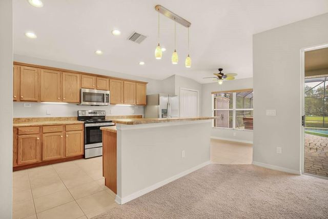 6415 BRIDGECREST DRIVE, Lithia, FL 33547