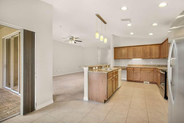 6415 BRIDGECREST DRIVE, Lithia, FL 33547