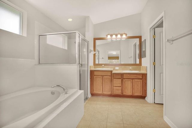 6415 BRIDGECREST DRIVE, Lithia, FL 33547