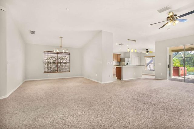 6415 BRIDGECREST DRIVE, Lithia, FL 33547