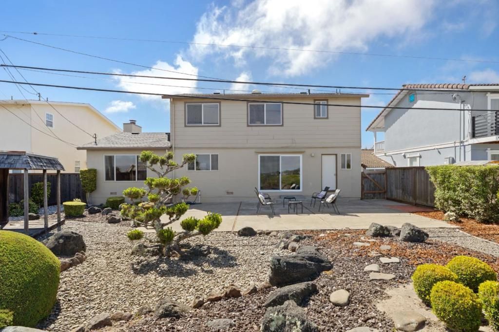 Image 20 of property listing at 1064 Springfield Drive, Millbrae, CA 94030