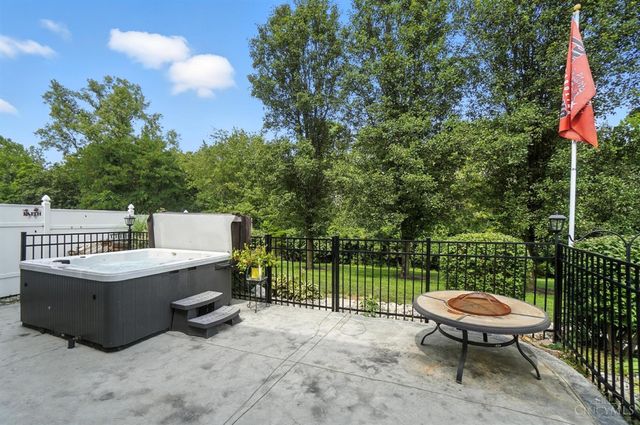 941 Dillon Way, Lebanon, OH 45036