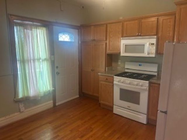 1632 18th Avenue 5, Rock Island, IL 61201