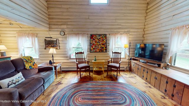 634 Old Plank Road, Coxsackie, NY 12051