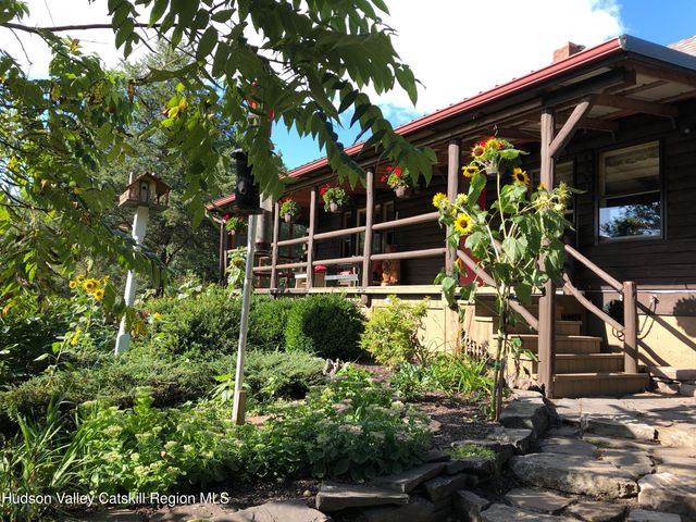 634 Old Plank Road, Coxsackie, NY 12051