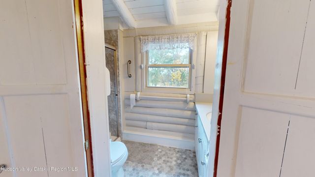 634 Old Plank Road, Coxsackie, NY 12051