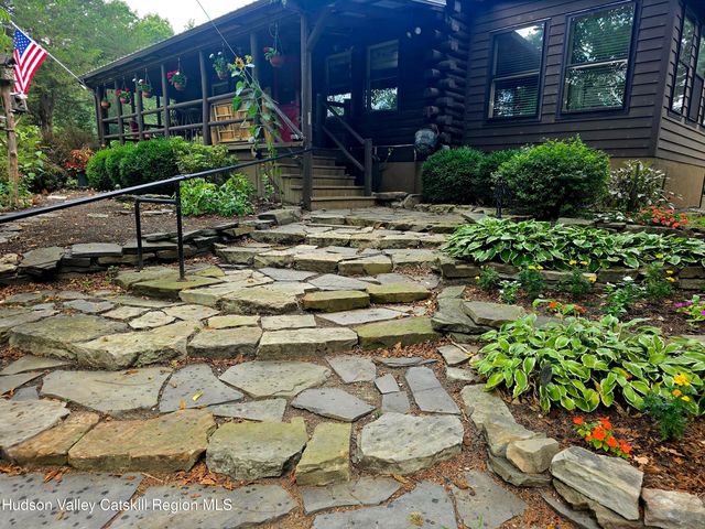 634 Old Plank Road, Coxsackie, NY 12051