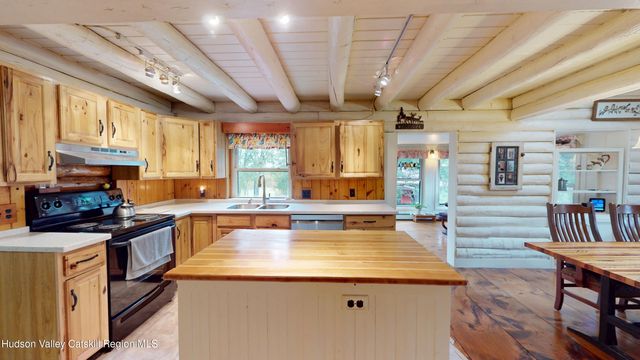 634 Old Plank Road, Coxsackie, NY 12051