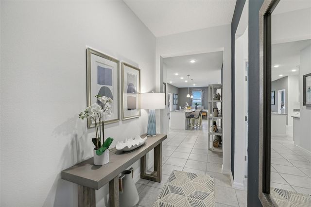 1646 BLUE LAGOON CIRCLE, Mascotte, FL 34753