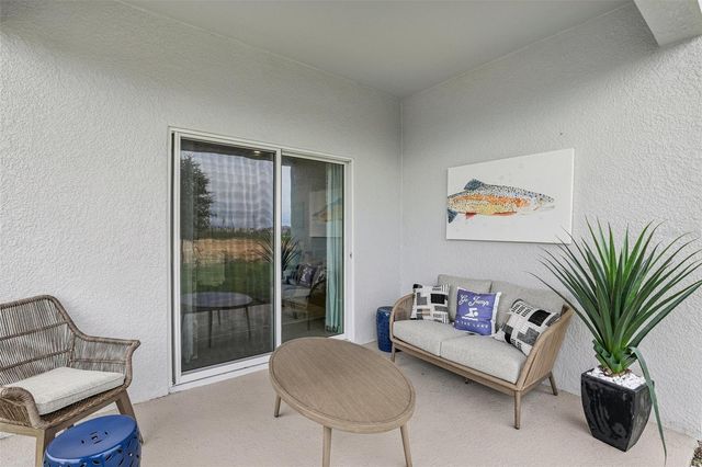 1646 BLUE LAGOON CIRCLE, Mascotte, FL 34753