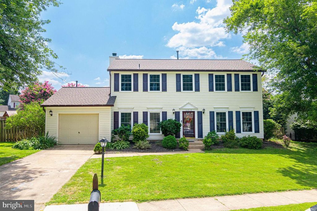 14515 WILLIAM CARR LN, Centreville, VA 20120