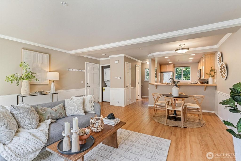 17921 80th Avenue NE #A2, Kenmore, WA 98028