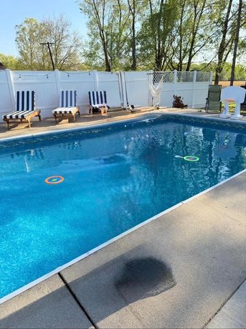 2160 Linway Drive, Beloit, WI 53511
