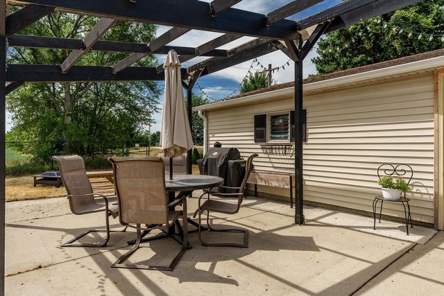 2160 Linway Drive, Beloit, WI 53511