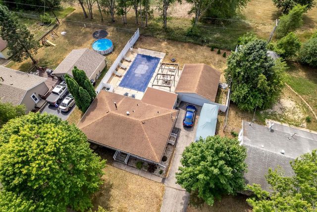 2160 Linway Drive, Beloit, WI 53511
