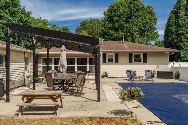 2160 Linway Drive, Beloit, WI 53511