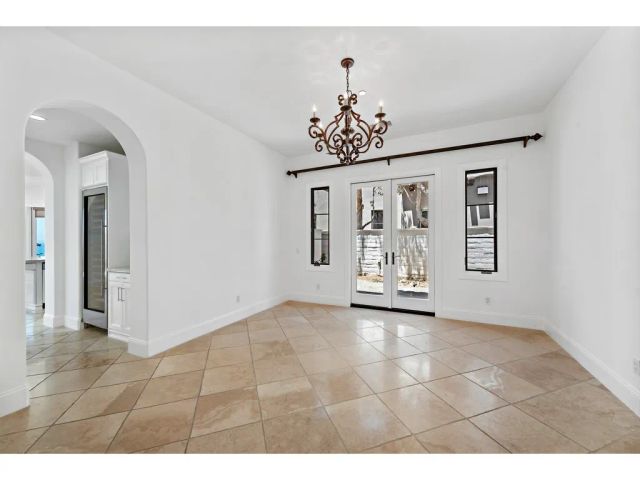 11 Greens Bluff, Newport Coast, CA 92657