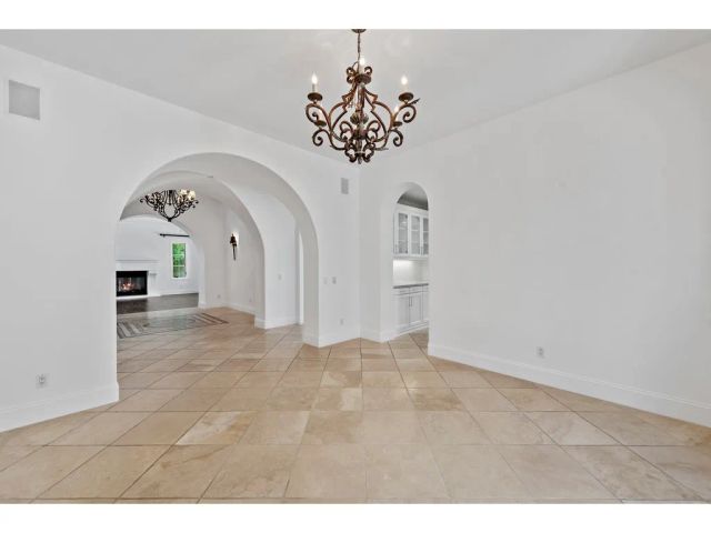 11 Greens Bluff, Newport Coast, CA 92657