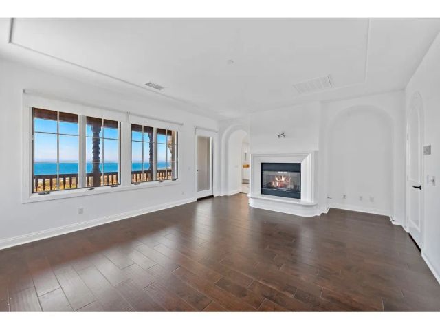 11 Greens Bluff, Newport Coast, CA 92657