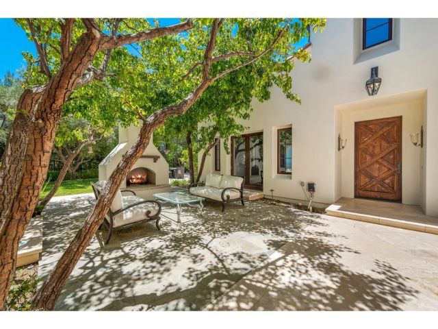 11 Greens Bluff, Newport Coast, CA 92657
