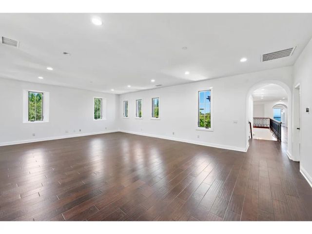 11 Greens Bluff, Newport Coast, CA 92657