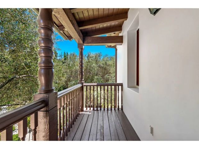 11 Greens Bluff, Newport Coast, CA 92657