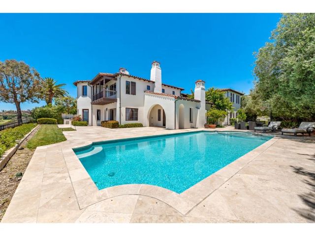 11 Greens Bluff, Newport Coast, CA 92657