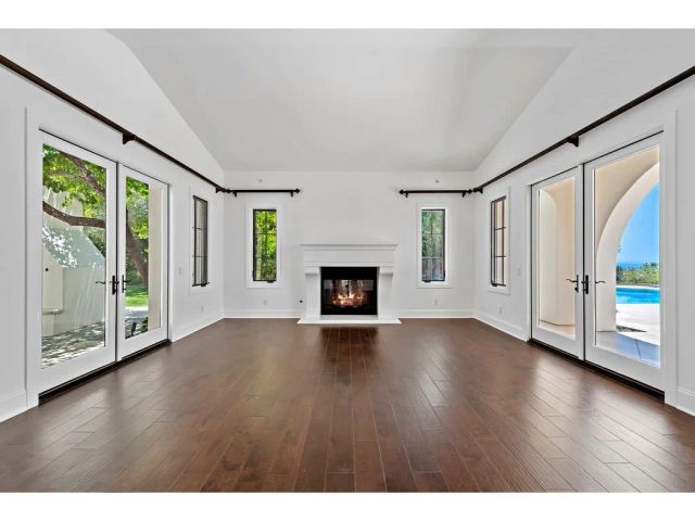 11 Greens Bluff, Newport Coast, CA 92657