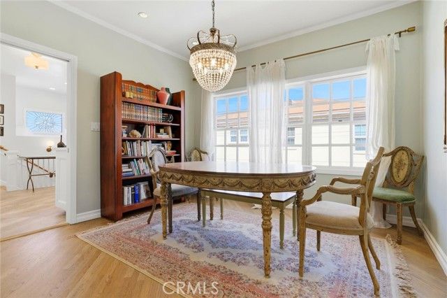 39 Coronado Avenue, Long Beach, CA 90803