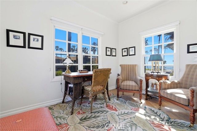 39 Coronado Avenue, Long Beach, CA 90803