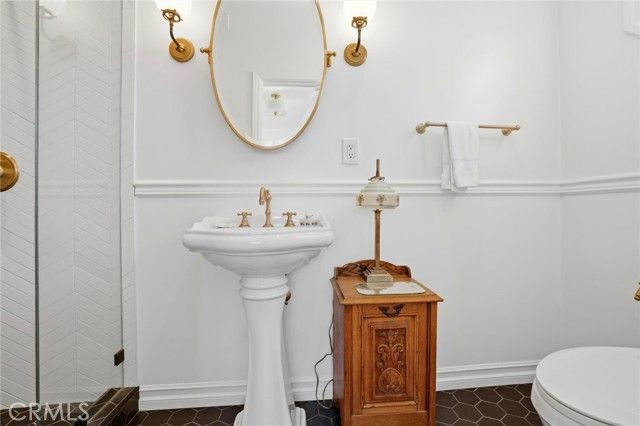 39 Coronado Avenue, Long Beach, CA 90803