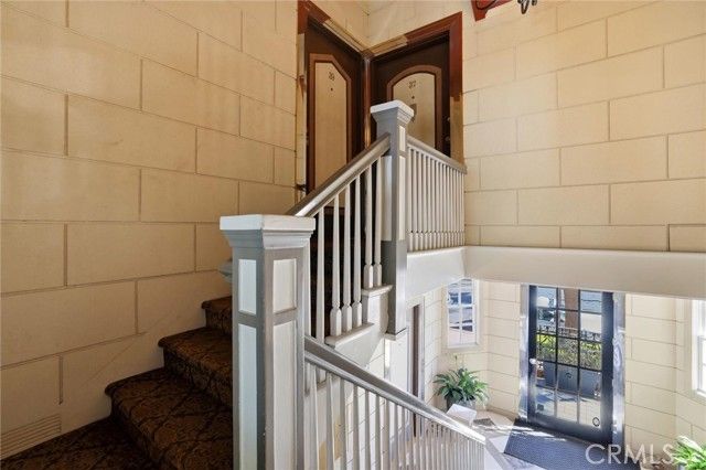 39 Coronado Avenue, Long Beach, CA 90803