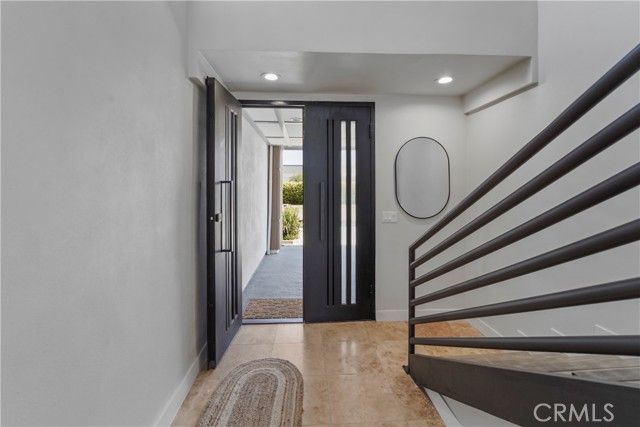 2431 Victoria Ave, Oxnard, CA 93035