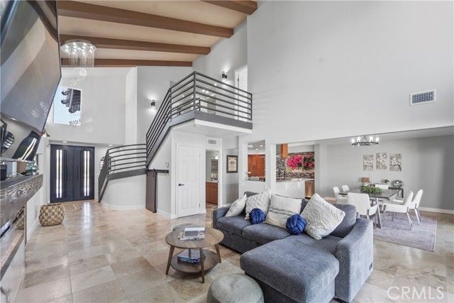 2431 Victoria Ave, Oxnard, CA 93035