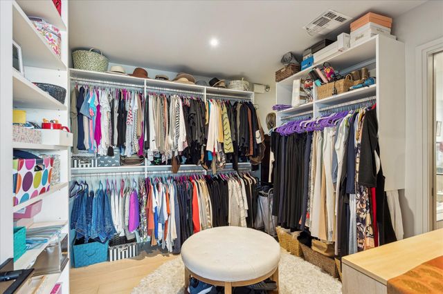 1701 Hermann Drive 22CE, Houston, TX 77004