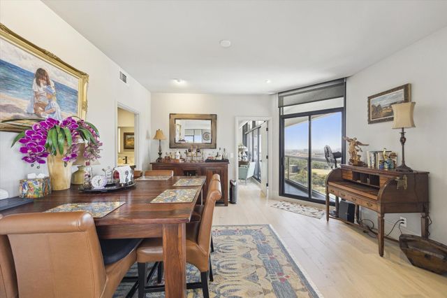 1701 Hermann Drive 22CE, Houston, TX 77004