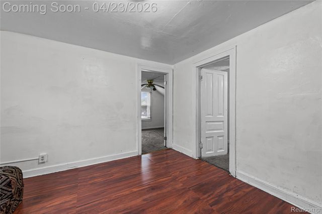 5122 Trowbridge Street, Hamtramck, MI 48212