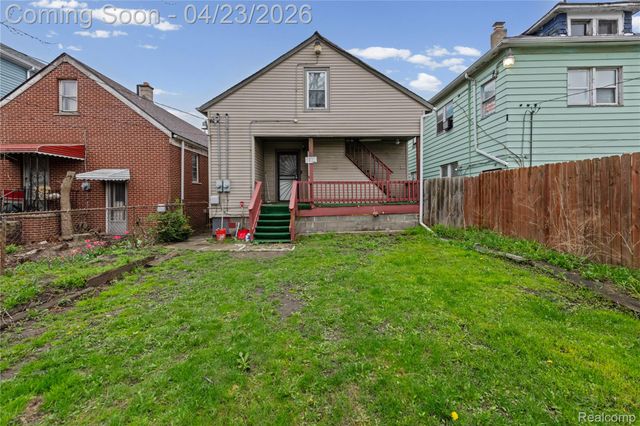 5122 Trowbridge Street, Hamtramck, MI 48212