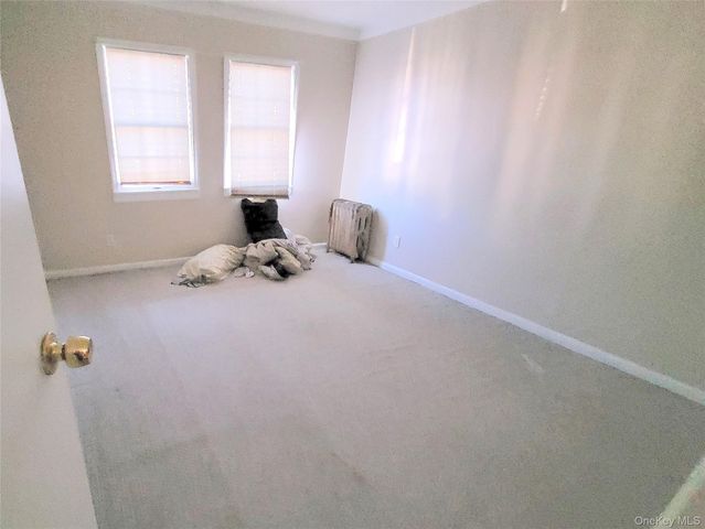 60-38 78th Avenue, Glendale, NY 11385