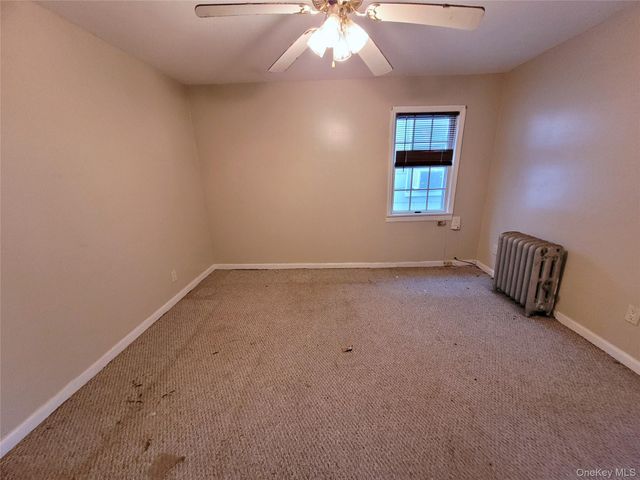 60-38 78th Avenue, Glendale, NY 11385