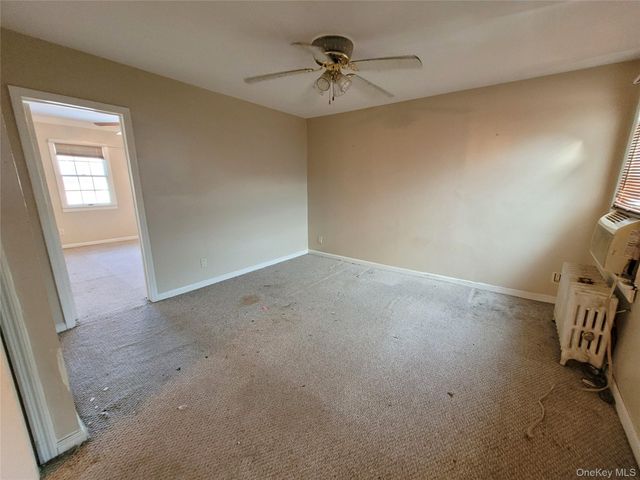 60-38 78th Avenue, Glendale, NY 11385