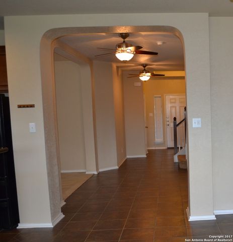 509 SEA HEADRIG DR, Cibolo, TX 78108